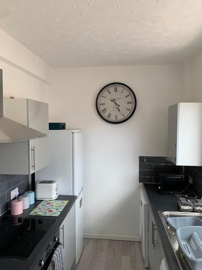 Eastbourne Town Centre Maisonette Apartment Exterior photo